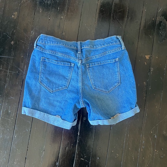 Old Navy High-Rise Denim Shorts size 2 - Picture 6 of 6